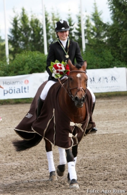 Eesti meistrid 2011 juunioride koolisõidus - Ants ja Grete Laarmann